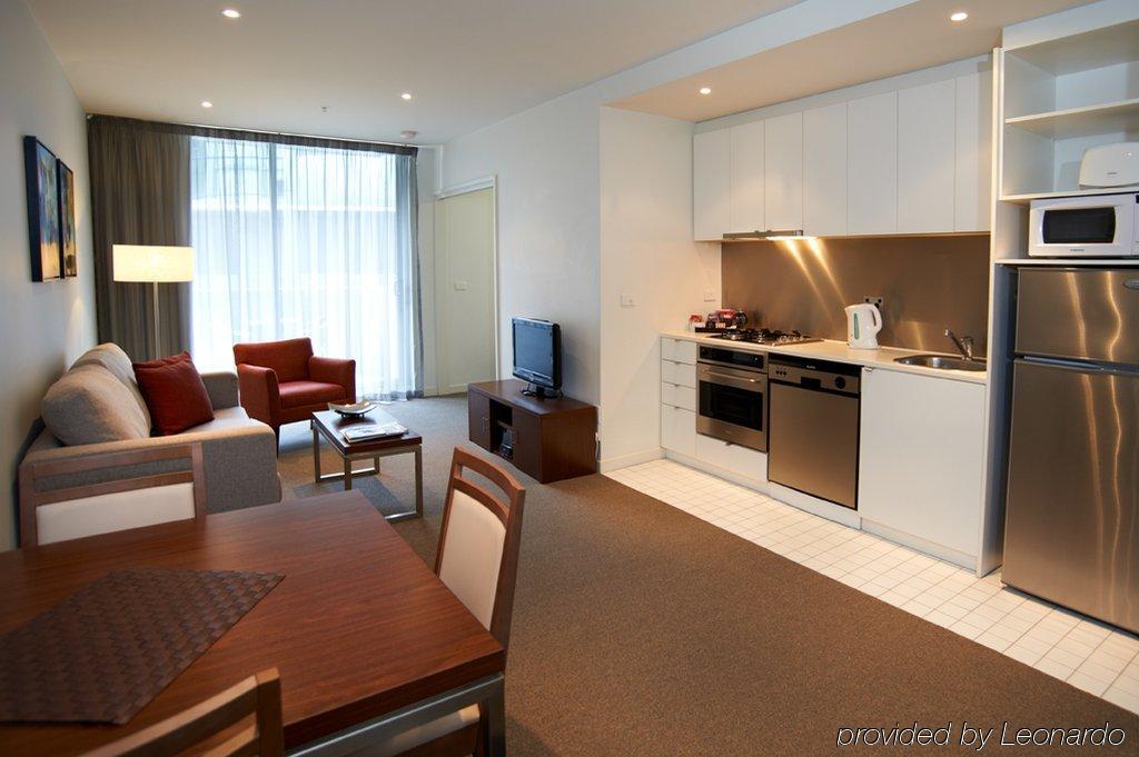 Quest On Dorcas Aparthotel Melbourne Exteriör bild