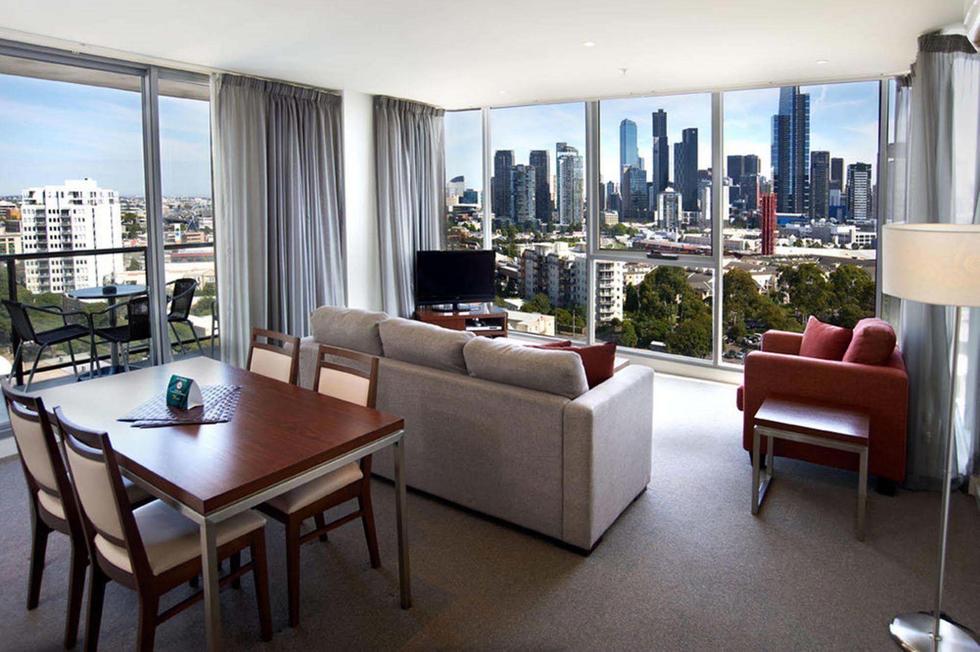 Quest On Dorcas Aparthotel Melbourne Exteriör bild