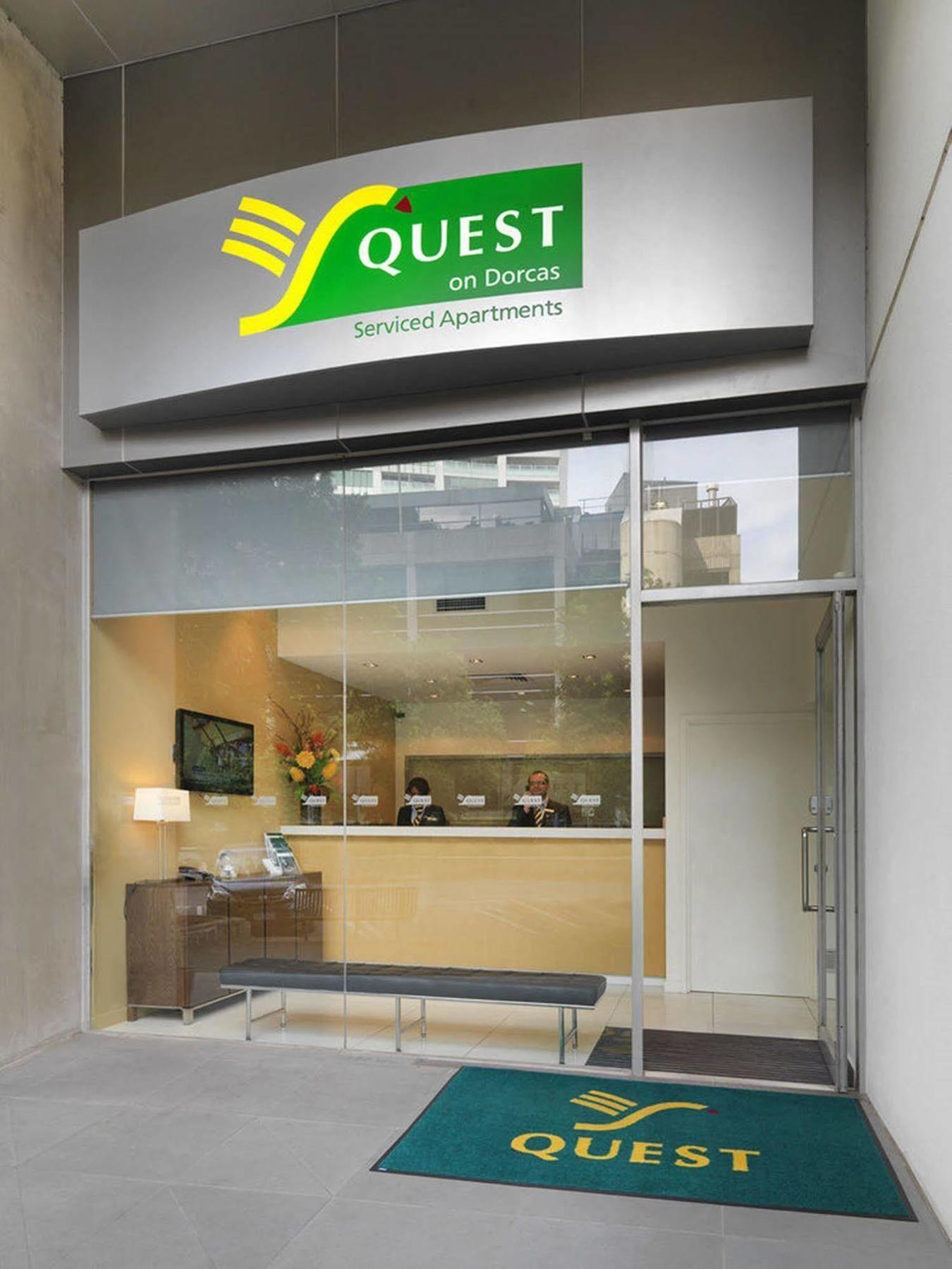 Quest On Dorcas Aparthotel Melbourne Exteriör bild